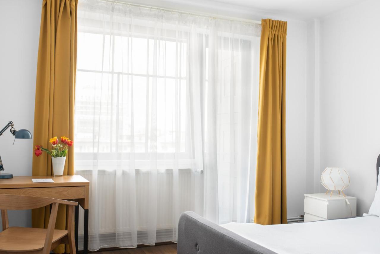 Spacious Ultracentral Apartment クルージュ＝ナポカ エクステリア 写真
