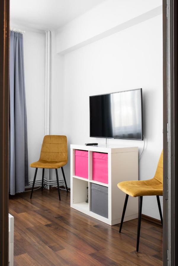 Spacious Ultracentral Apartment クルージュ＝ナポカ エクステリア 写真